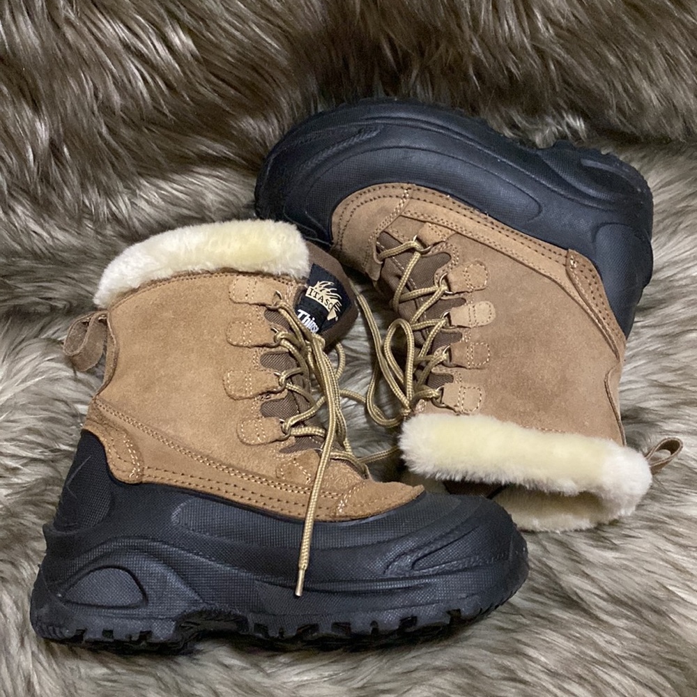 Winter Boots - Picture 2 of 6